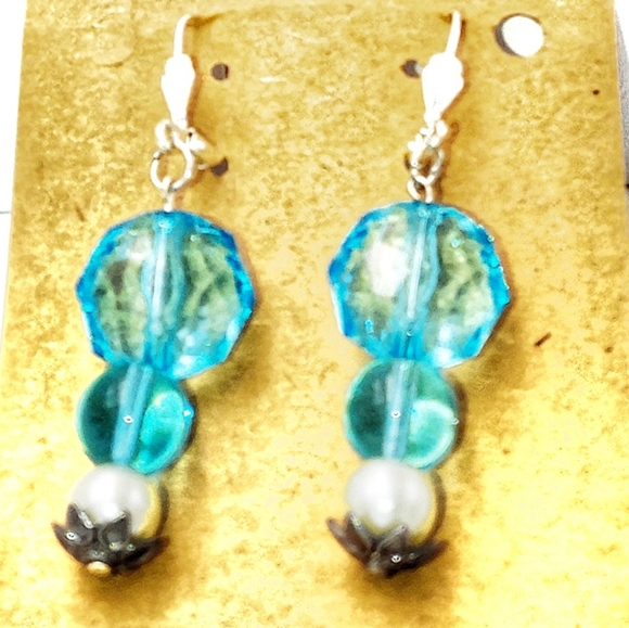 24751. Hand Made Turquoise Pierced Earrings - Picture 1 of 4